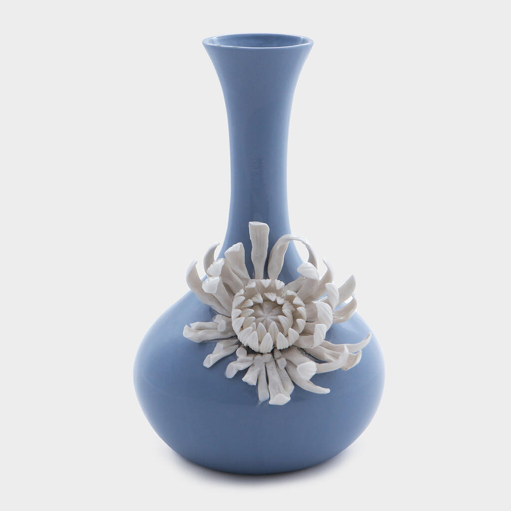 VASO CERÂMICA AZUL ALTO FLOR BRANCA
