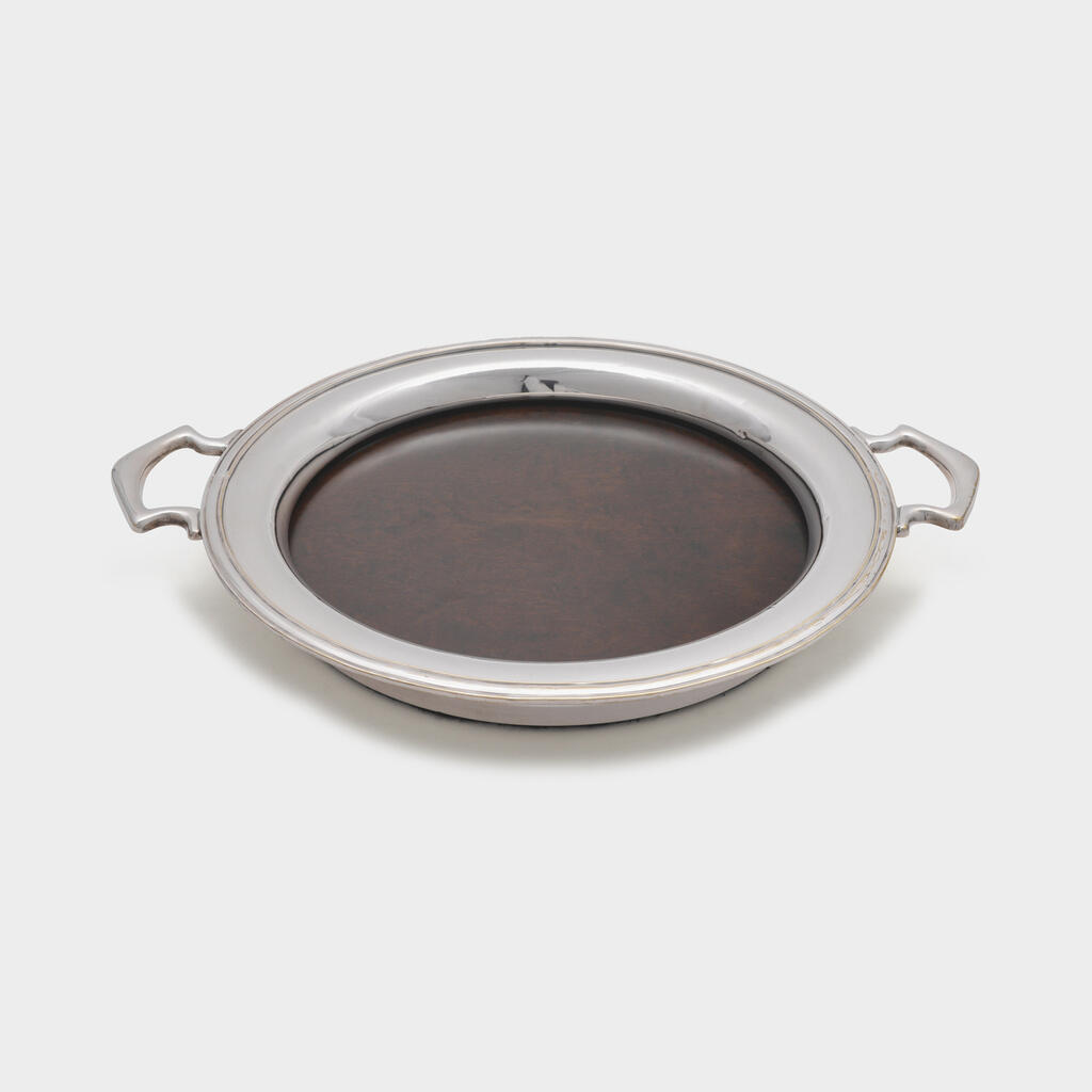 BANDEJA REDONDA PRATA MADEIRA COM ALÇA