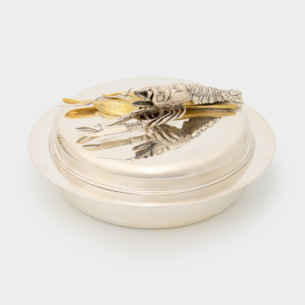 SOPEIRA PRATA TAMPA COM LAGOSTIN E FOLHA DOURADA