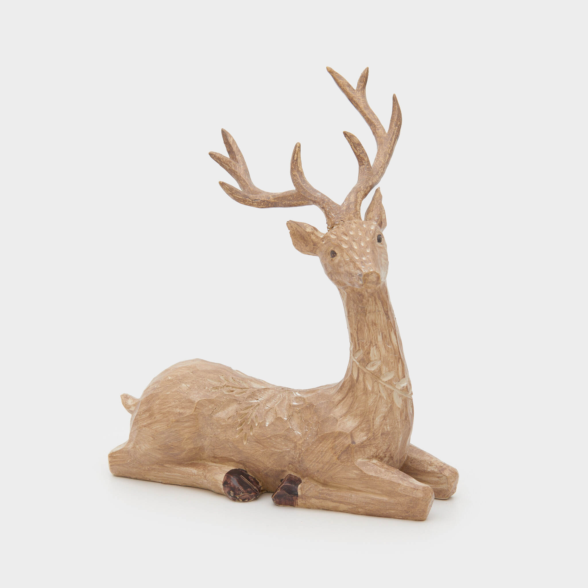 ESCULTURA RENA MADEIRA DEITADA