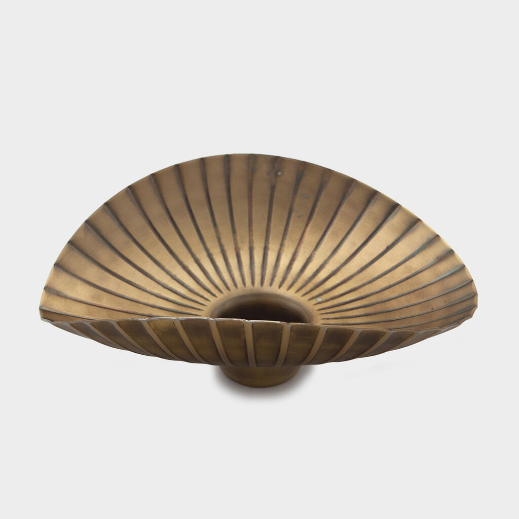 CENTRO DE MESA FERRO DOURADO M