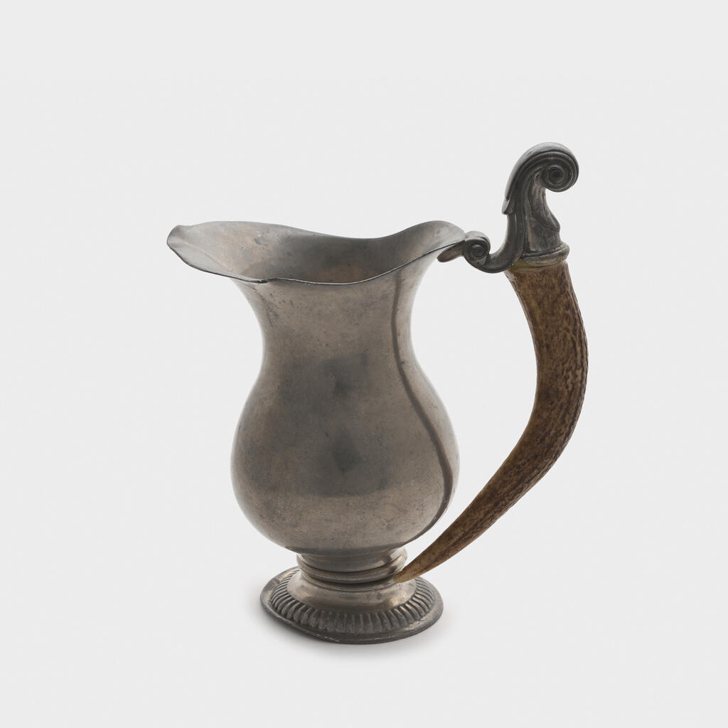 JARRA ESTANHO ALÇA CHIFRE COM PÉ