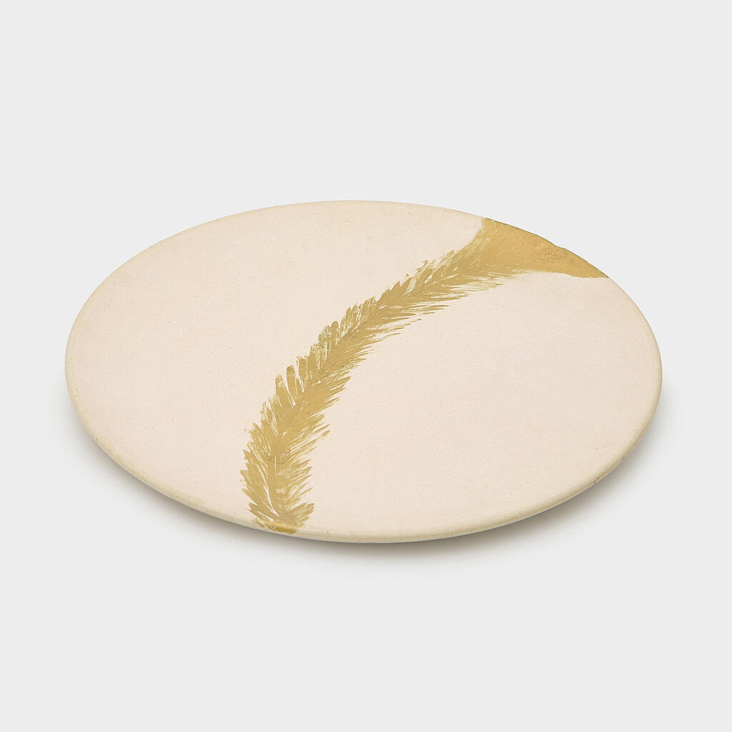 PRATO CERÂMICA PENA DOURADA