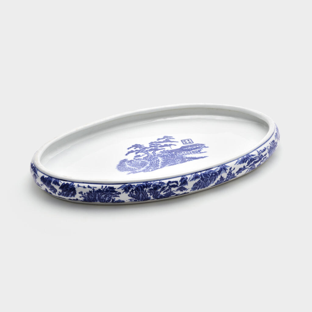 TRAVESSA OVAL PORCELANA BRANCA ESTAMPA AZUL