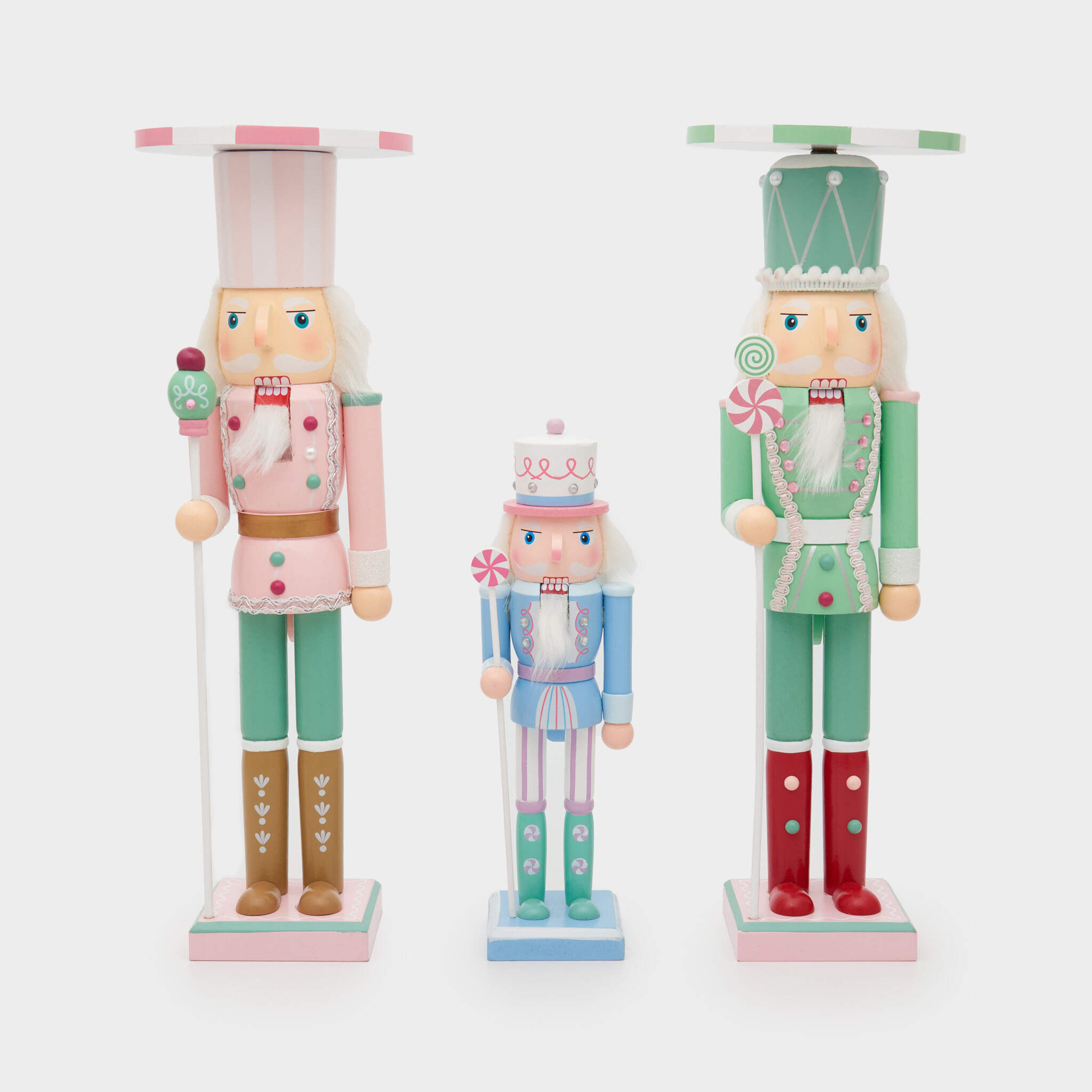 ESCULTURA SOLDADO ROSA CLARO