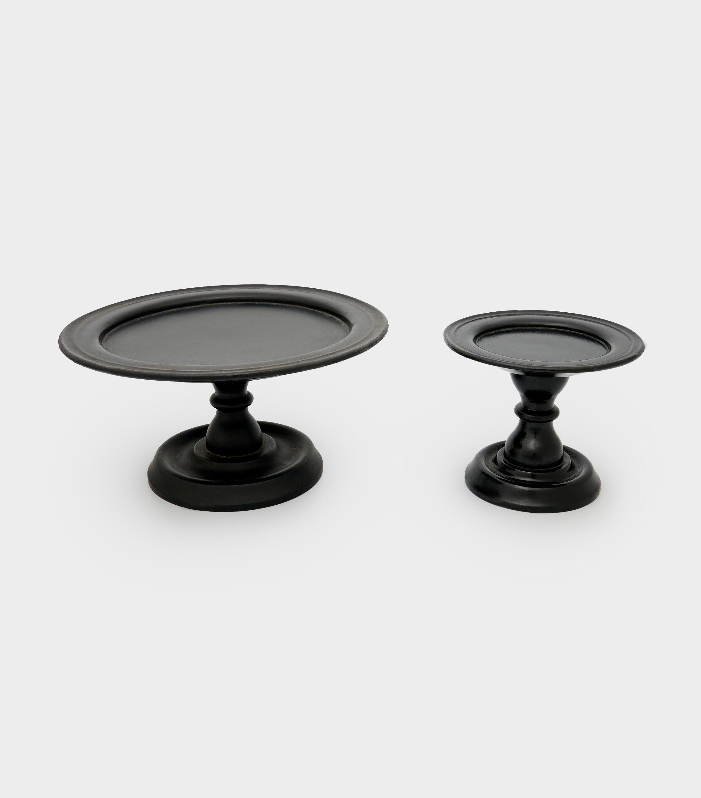 BOLEIRA MADEIRA PRETA PATISSERIE