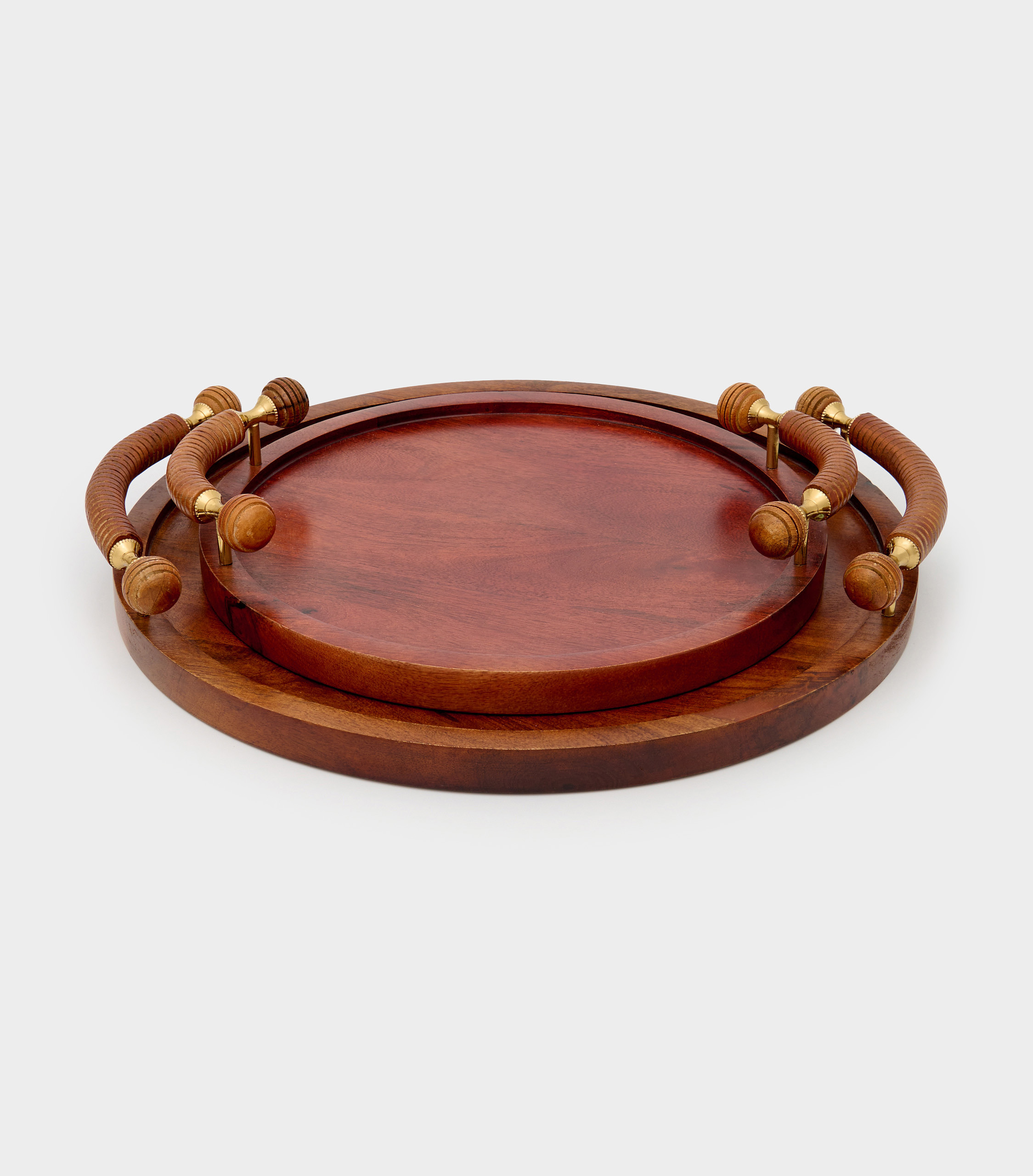 BANDEJA REDONDA MADEIRA ALÇA TRABALHADA DOURADA