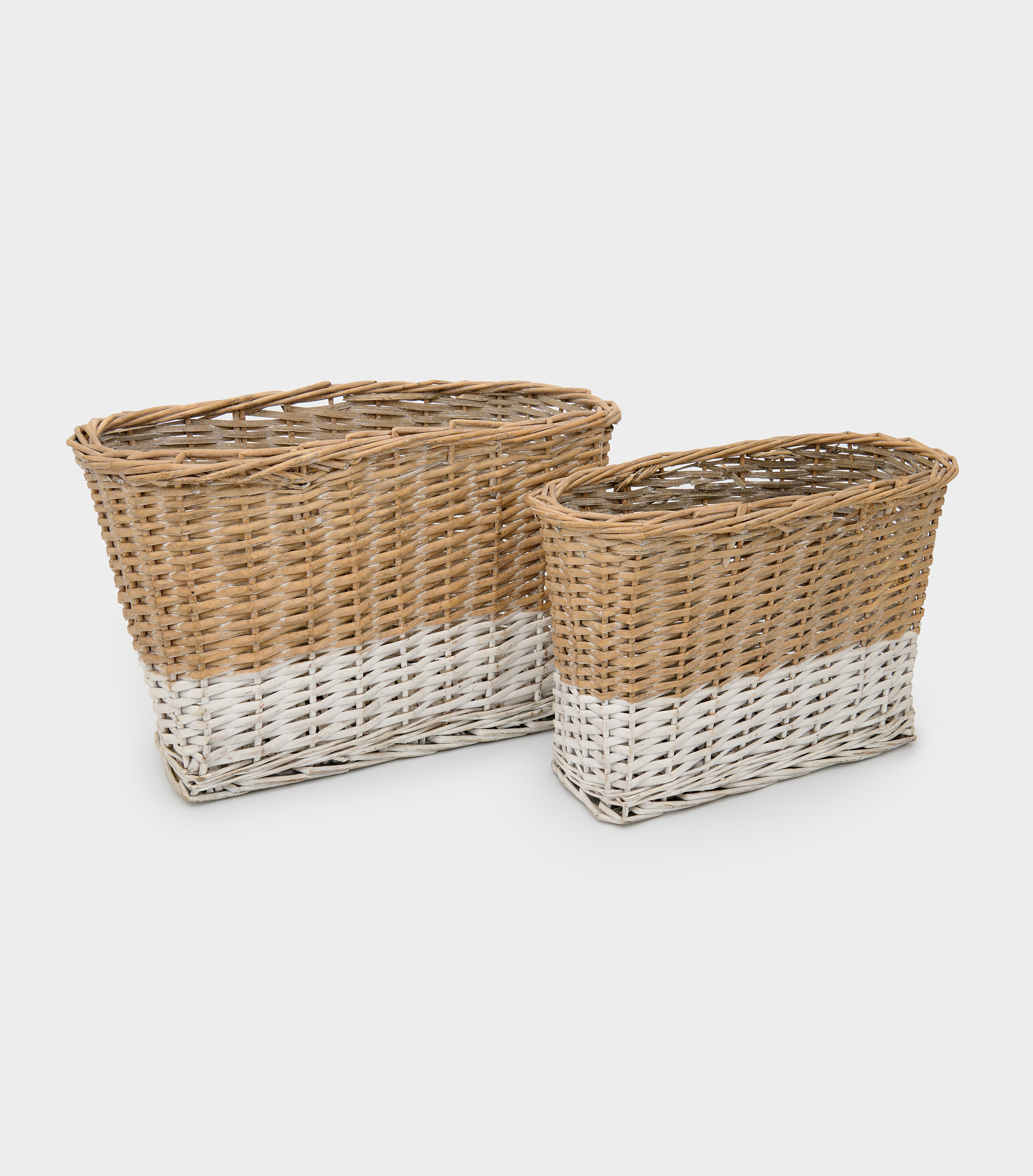 PORTA REVISTA OVAL RATTAN