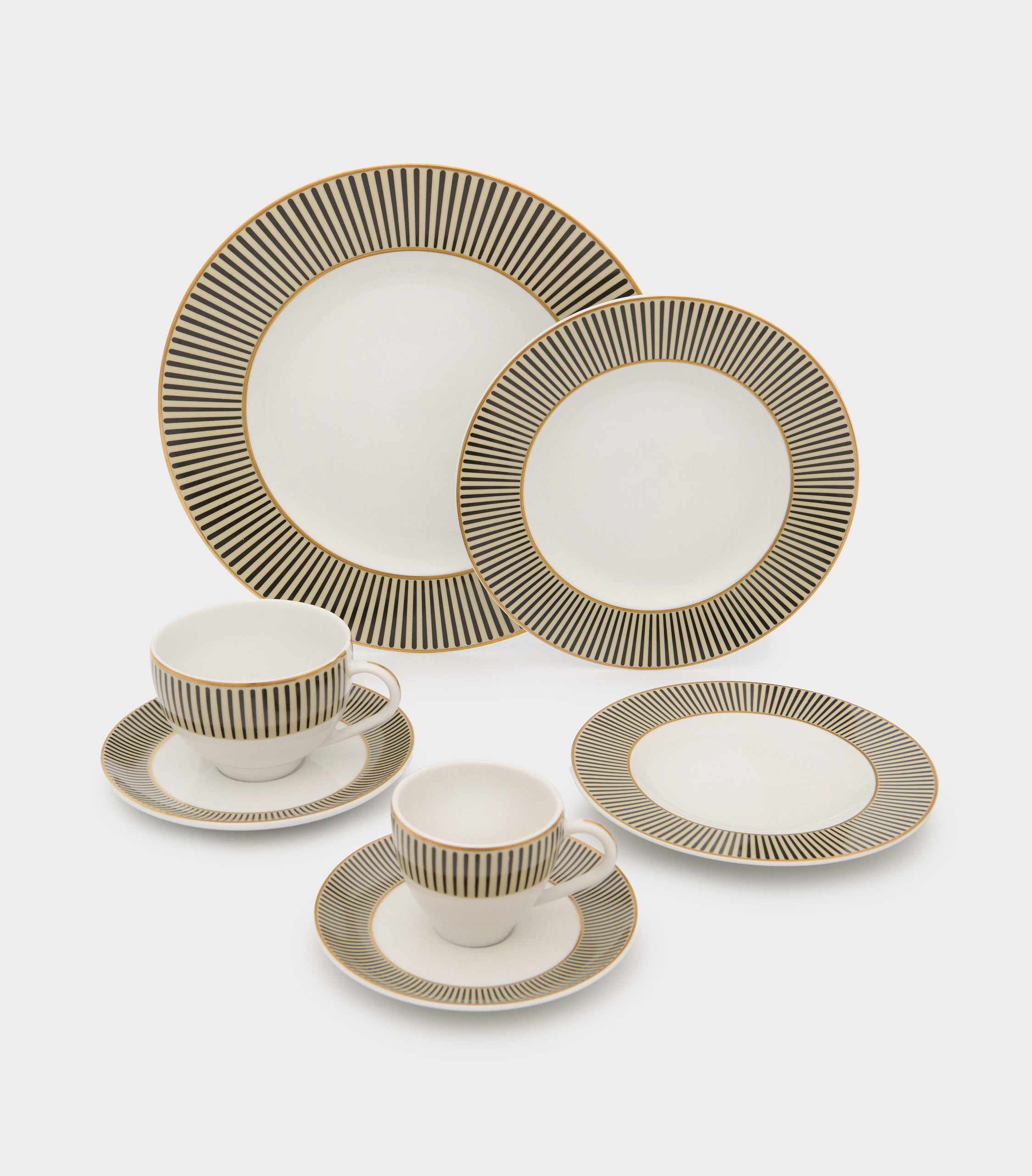 XÍCARA CHÁ BORDA CAMURÇA LINHA PRETA GROSSA