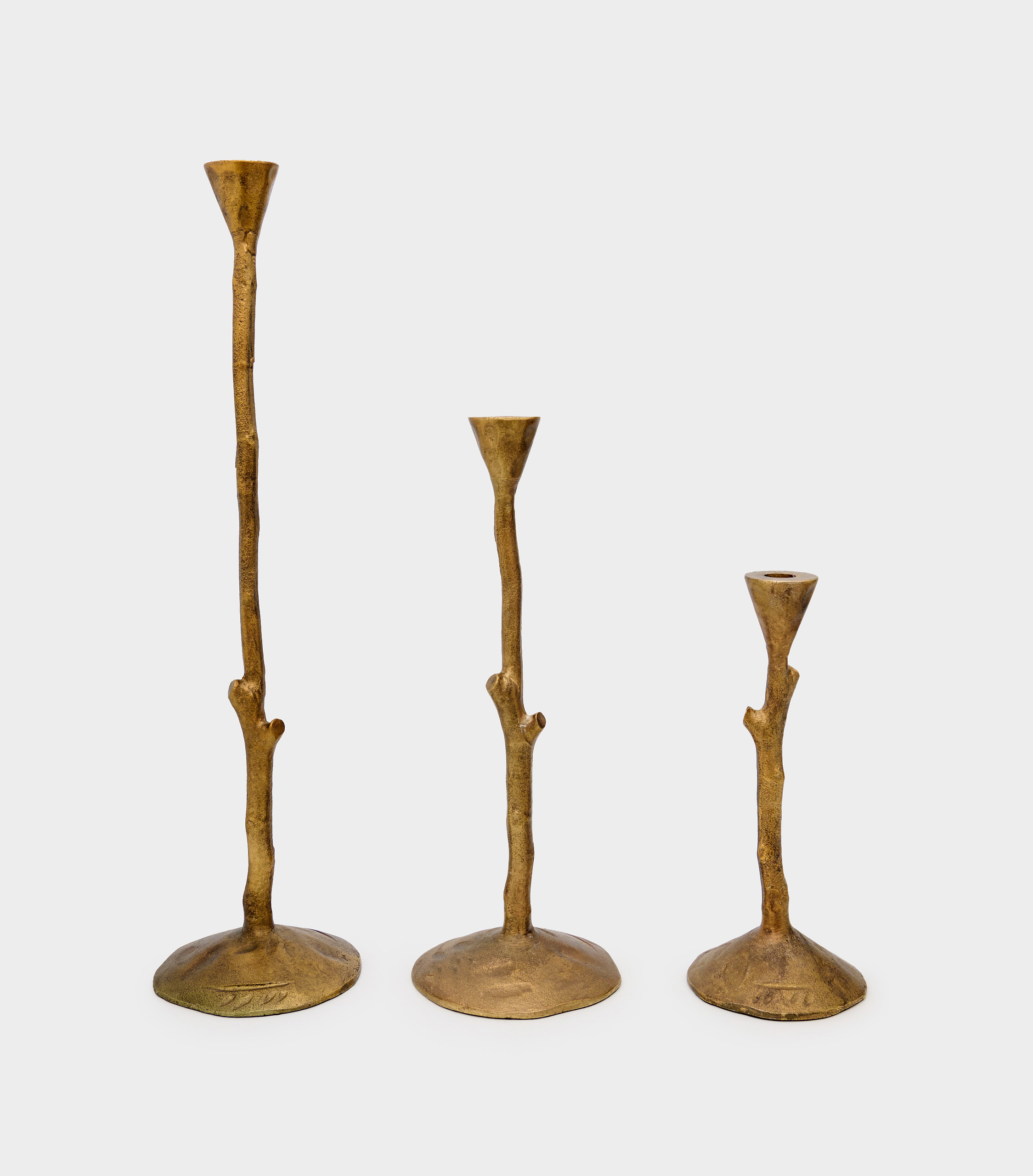 CASTIÇAL DOURADO BRONZE GALHO