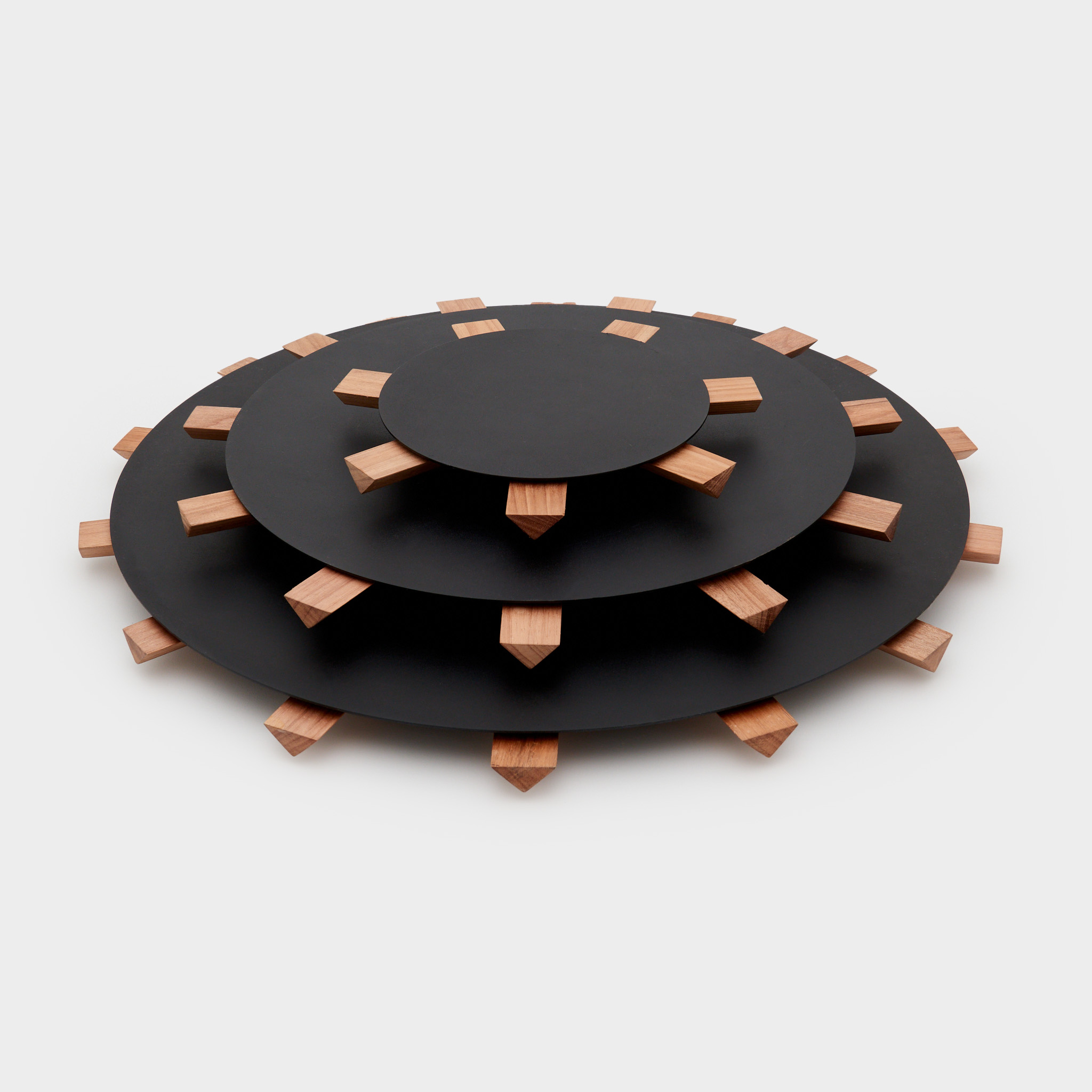 CENTRO DE MESA RETO METAL PRETO MADEIRA SOL