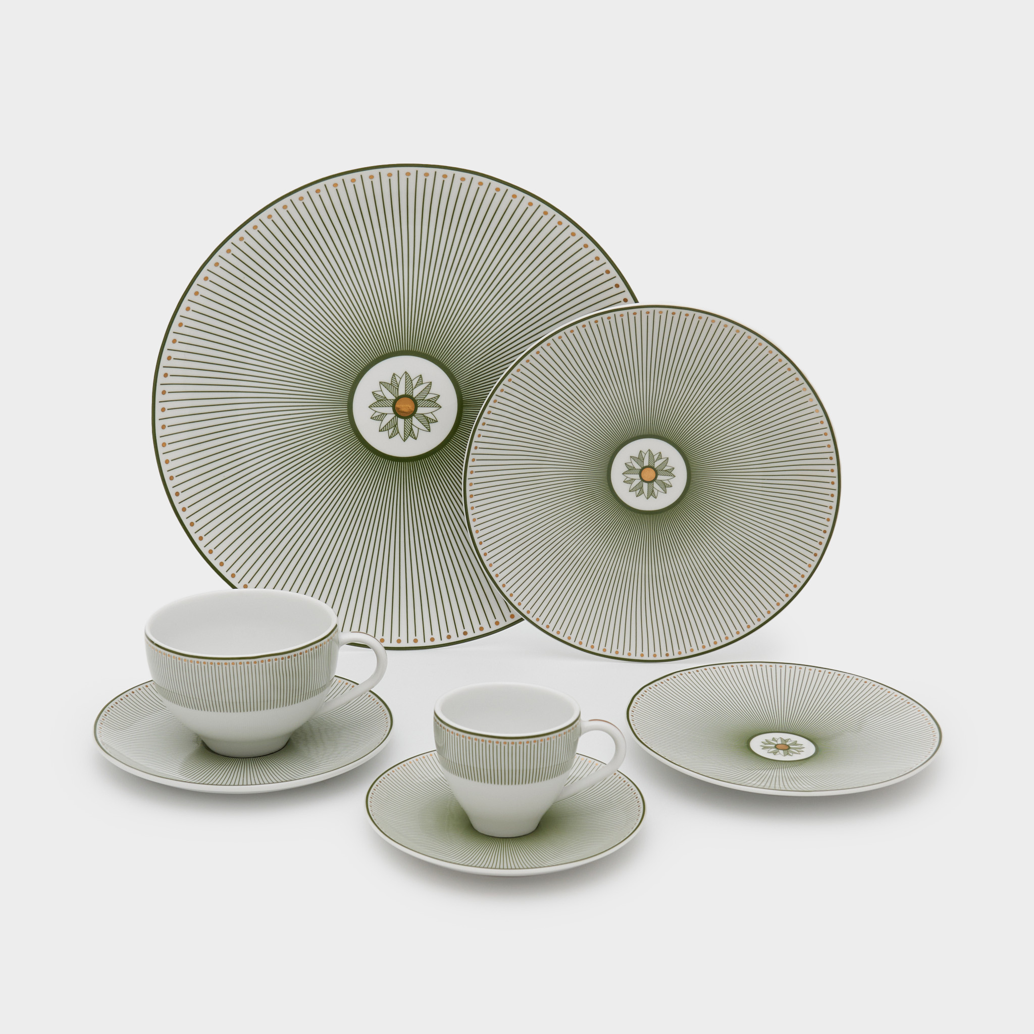 XÍCARA CHÁ RAIADO VERDE FILETE OURO