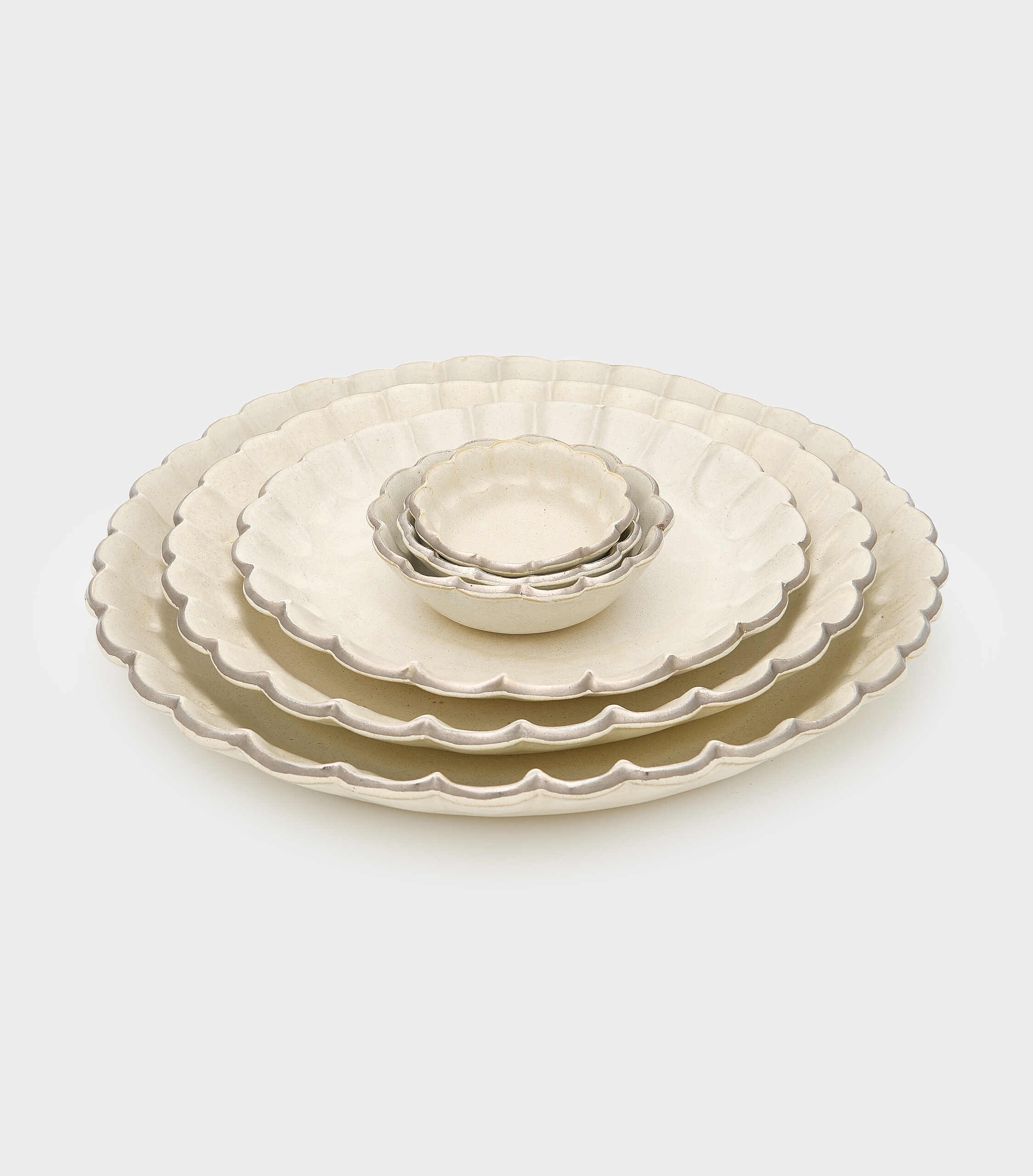 TIGELA CERÂMICA CRU ONDULADA FILETE PRATA